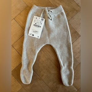 NWT Newborn Zara footie knit pants (0-1)